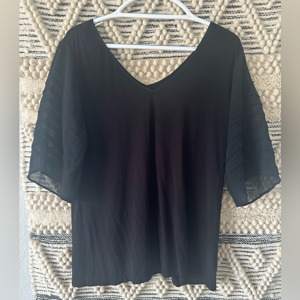 Soft surroundings top